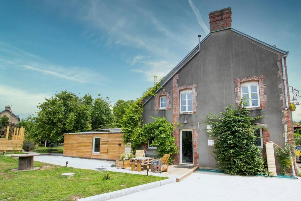La Maison Reseau Cycle Et Gites Clécy Exterior photo